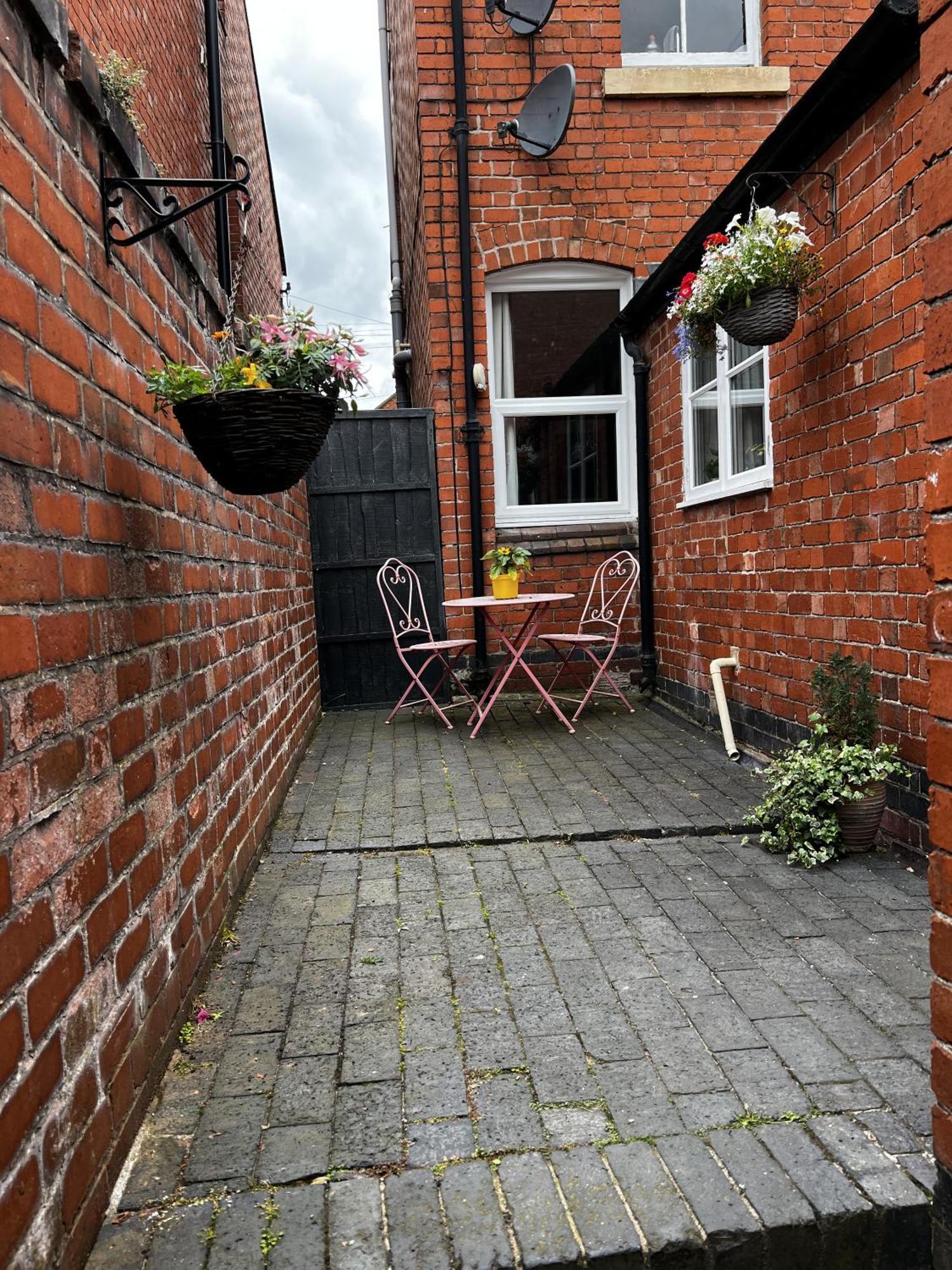 Cartref - Fully Equipped And Stunning Town Flat Shrewsbury Exterior foto